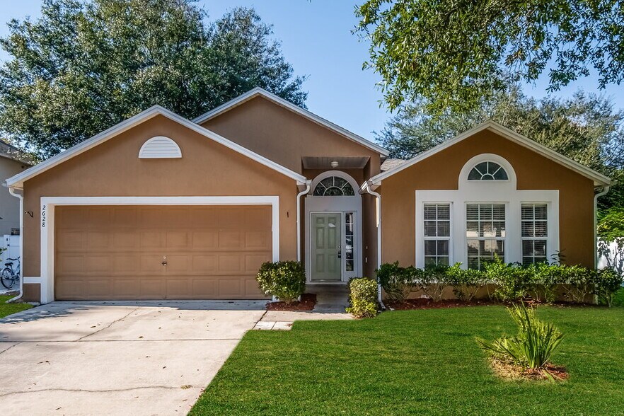 Primary Photo - 2628 Cobblestone Forest Cir E