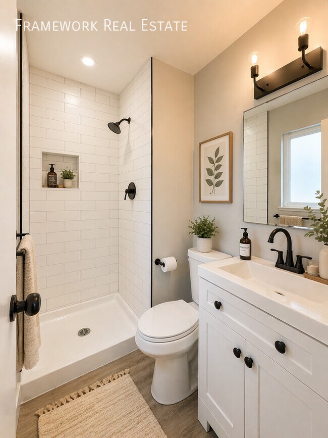 Building Photo - 1685 Reed St