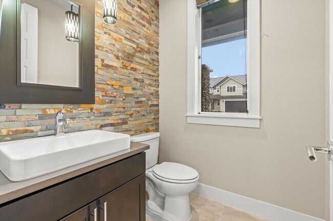 Building Photo - Backyard Putting Green + Outdoor Fireplace | Comfortable Puyallup Rental