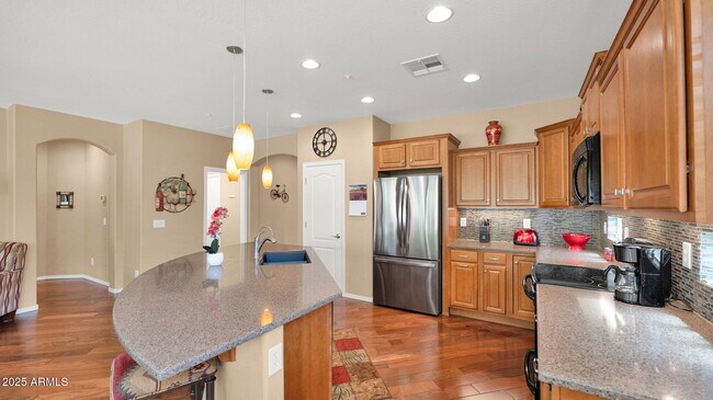 Building Photo - 12975 W Yellow Bird Ln