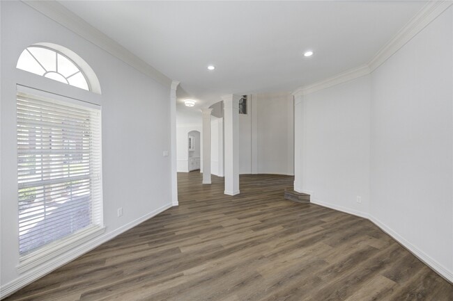 Building Photo - 3007 Mullingar Walk