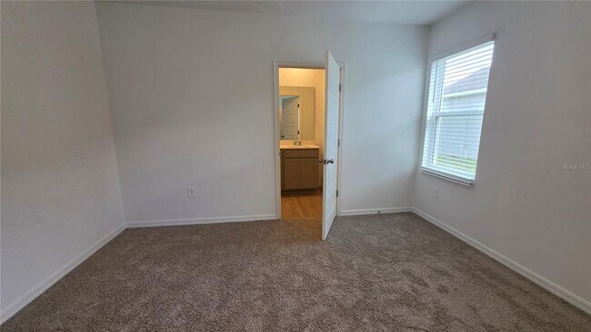 Building Photo - 4075 LIMEKLIN FALLS Loop