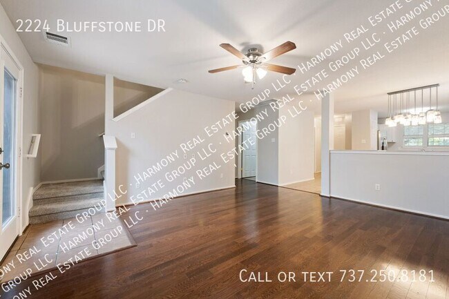 Building Photo - 2224 Bluffstone Dr