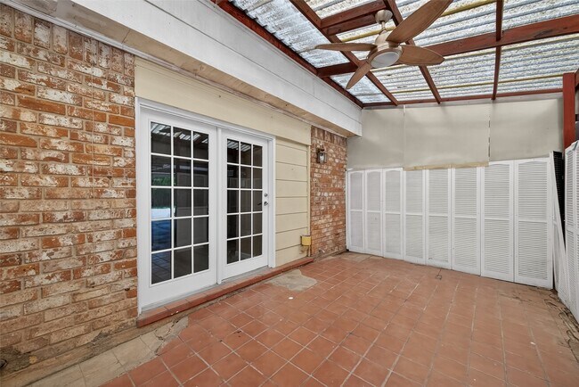 Building Photo - 6710 Biggs Ct