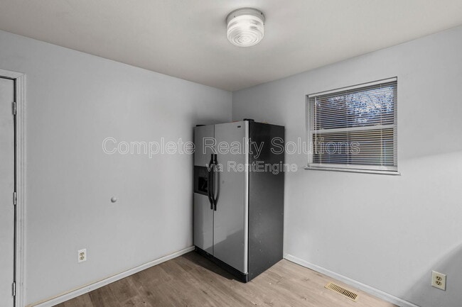 Building Photo - 4320 Rickey Dr