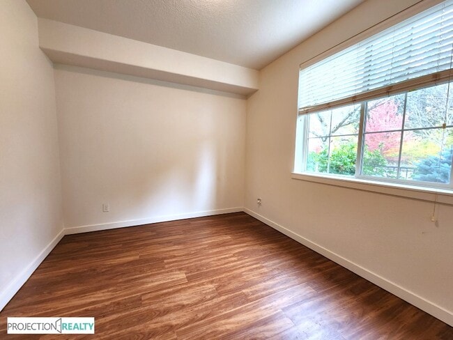 Building Photo - 8061 NE Rockne Way