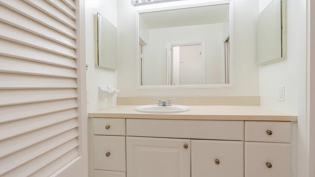 Building Photo - 3069 NW 27th Terrace