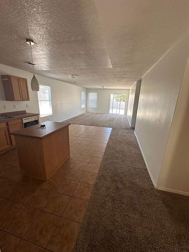 Building Photo - 2815 Solano Del Sol Dr NE