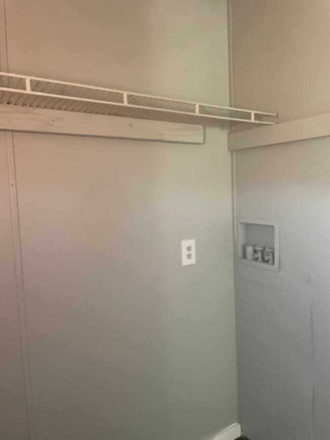 Building Photo - 3 BR 2 Bath 1,280 sq ft singlewide mobile ...