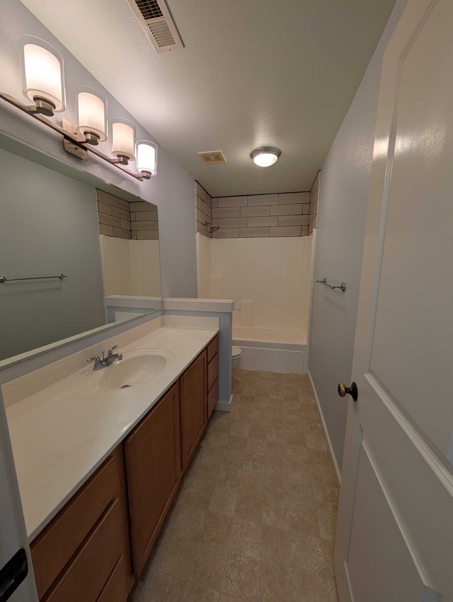 Building Photo - 11218 W Hazelwood Dr