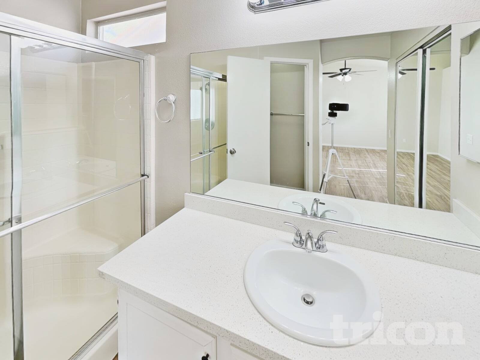 Building Photo - 5044 N Vista Del Rancho Way