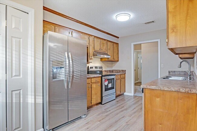 Building Photo - 4141 Foreman Way