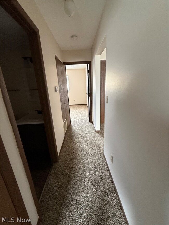 Building Photo - 1060 Brandywine Blvd