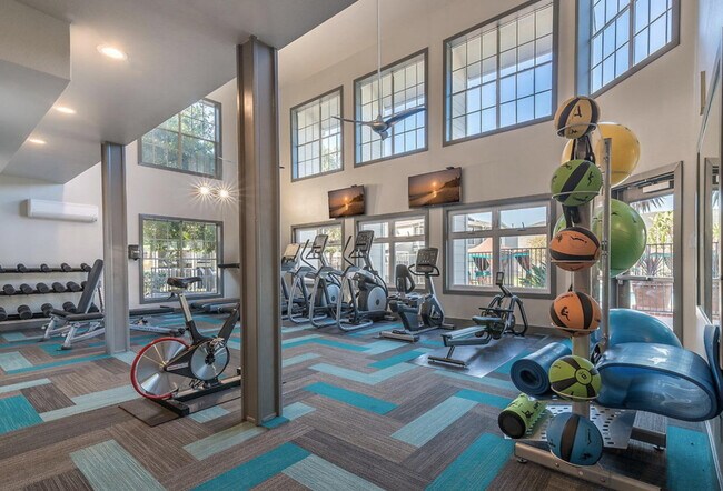 Building Photo - 11513 Windcrest Ln