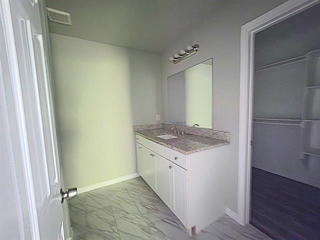 Building Photo - 1024 Springview Ln
