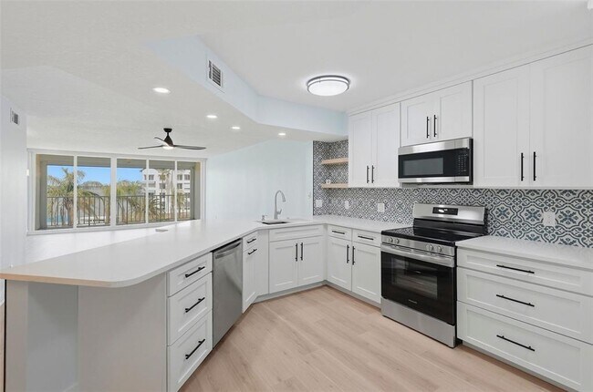 Building Photo - 5277 Isla Key Blvd S