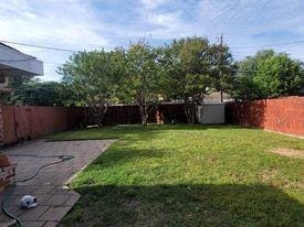Building Photo - 2821 Maydelle Ln