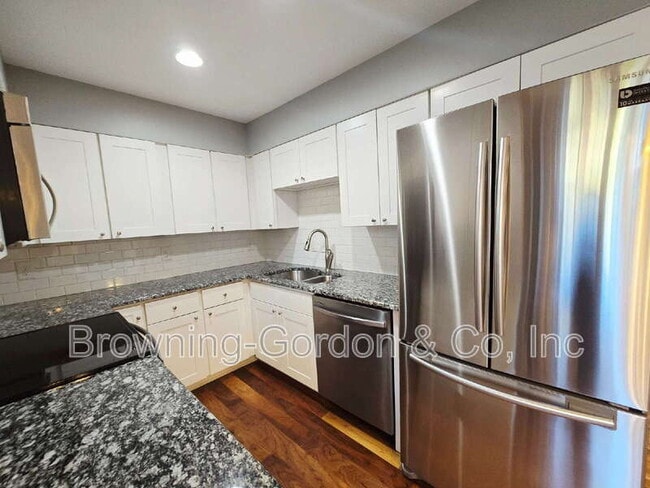 Building Photo - 4487 Post Pl