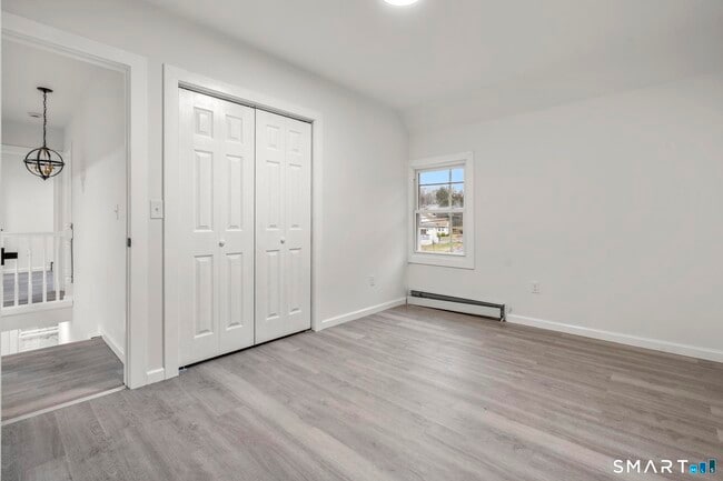 Building Photo - 93 Sunnyside Ave