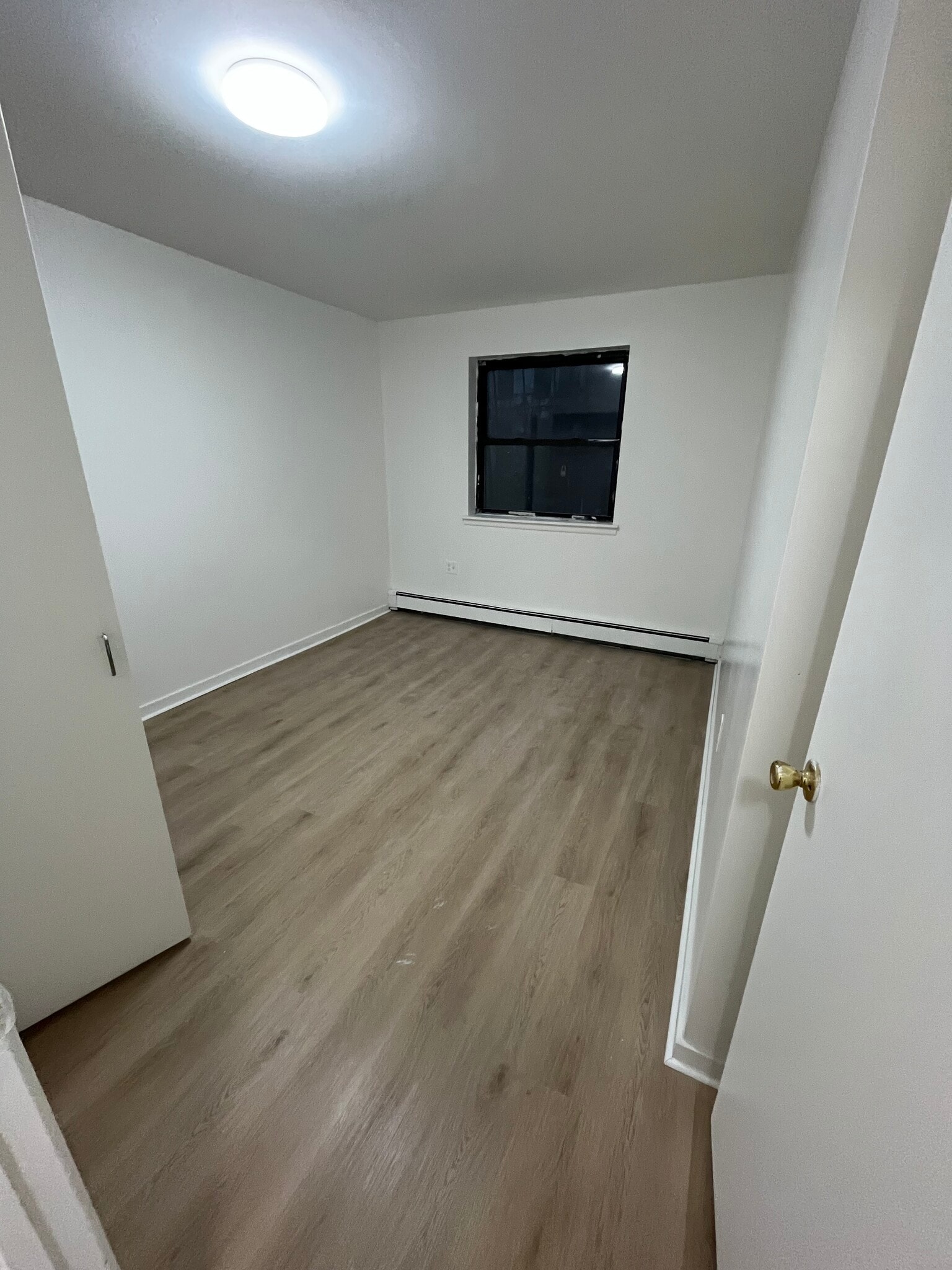 Building Photo - 929 Gates Ave