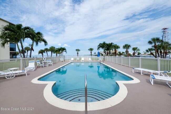 Building Photo - 3873 S Banana River Blvd