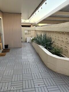 Building Photo - 3713 E Glenrosa Ave