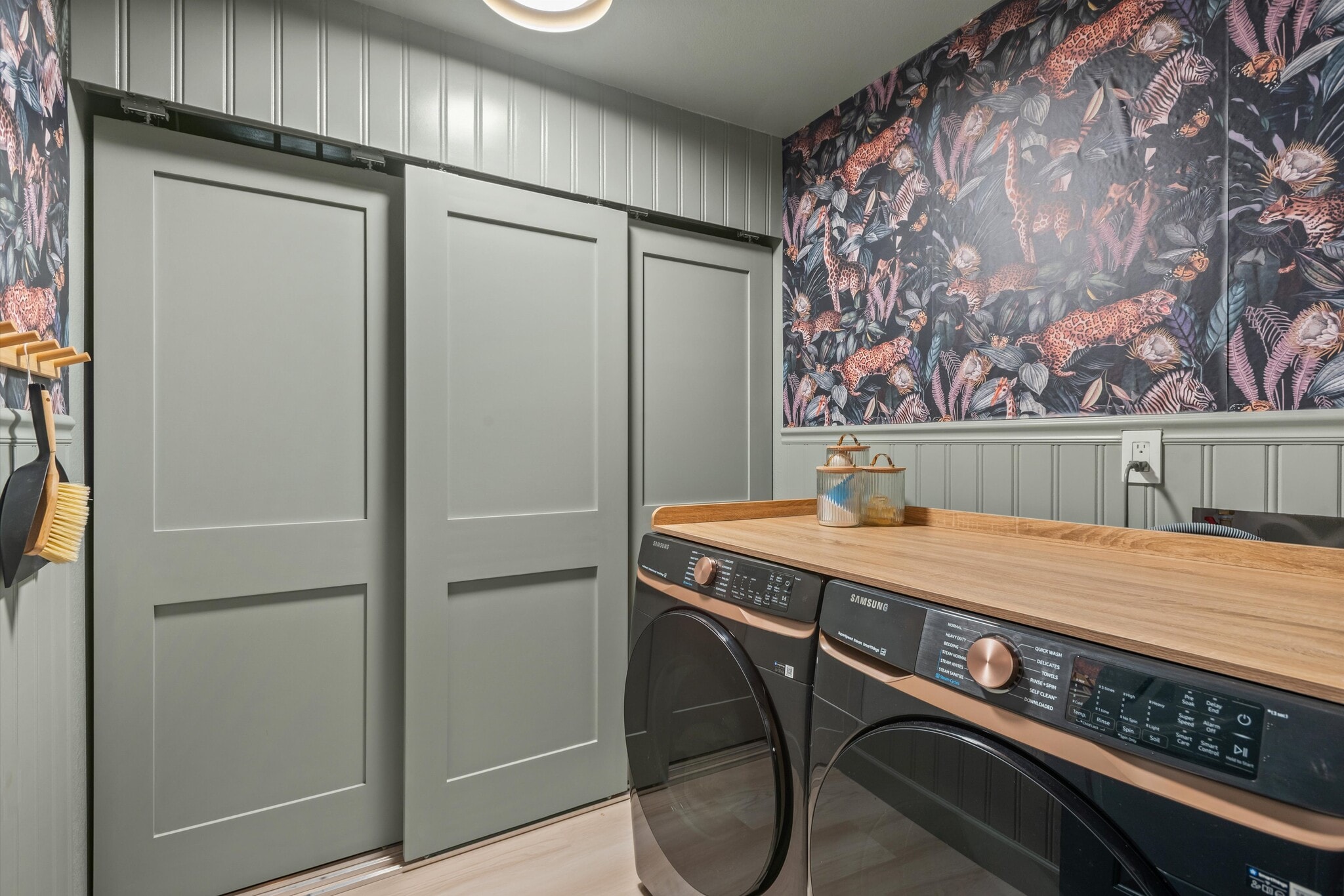 Building Photo - 180 Deer Run