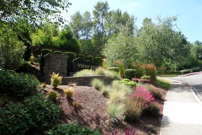 Building Photo - 2 Bed 2 Bath Condo in Seatac, WA