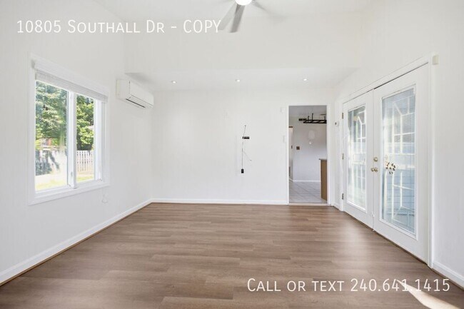 Building Photo - 10805 Southall Dr