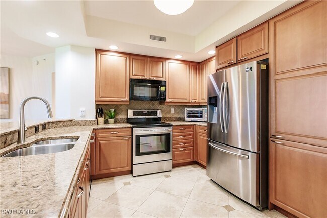 Building Photo - 23540 Via Veneto