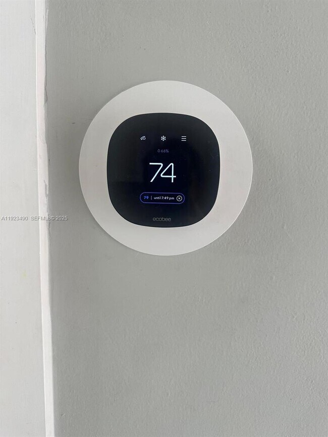 Building Photo - 1350 Atlantic Shores Blvd