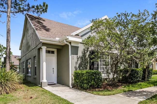 Building Photo - 1925 Island Walk Dr