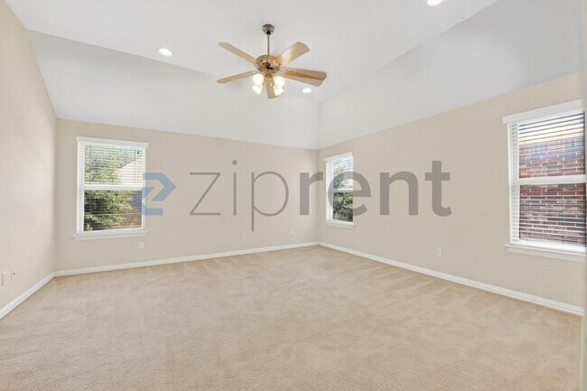Building Photo - 3408 Porter Creek Dr