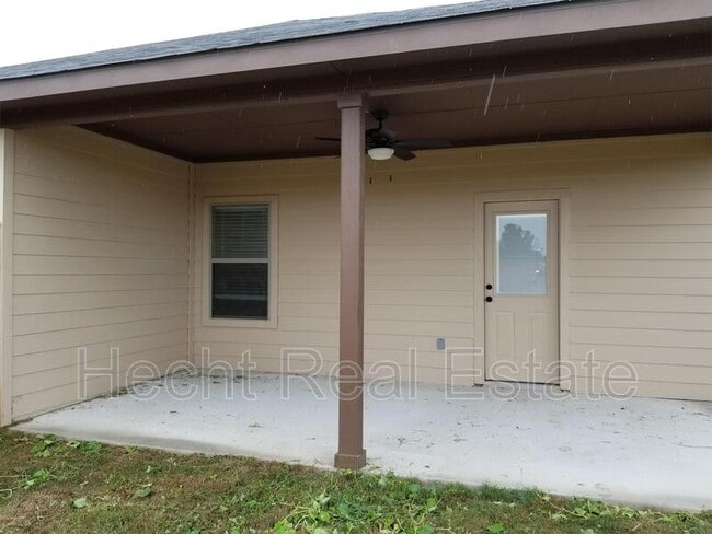 Building Photo - 2559 Pahmeyer Rd