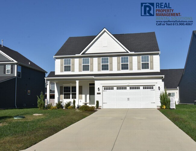 Building Photo - Amazing, modern and spacious home! 4 bd, 2...