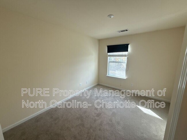 Building Photo - 175 Limerick Rd