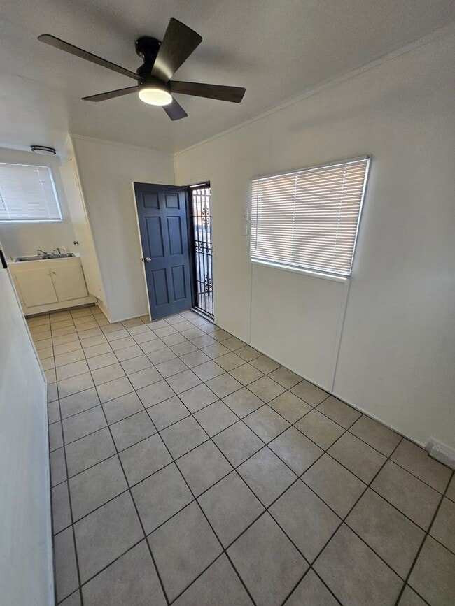 Building Photo - North Park Active Lifestyle Cottage for Rent!