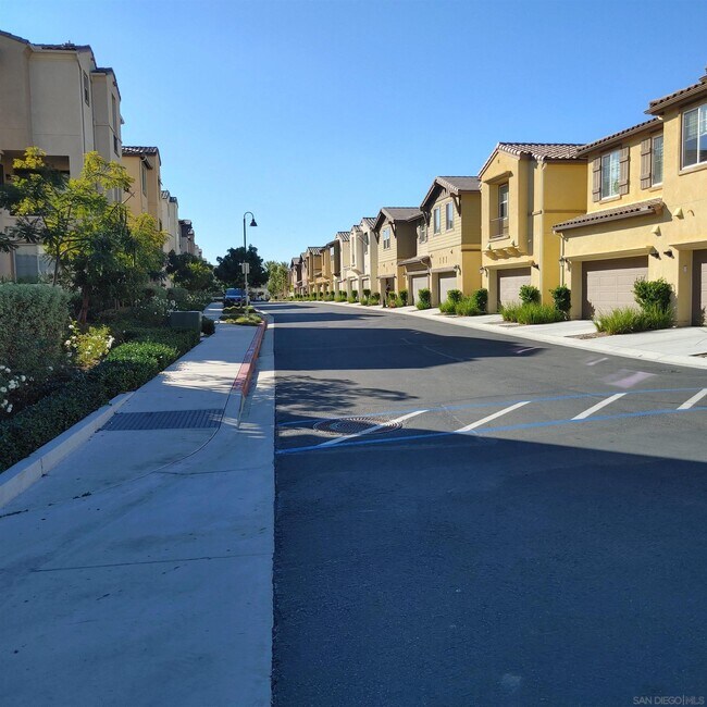 Building Photo - 1329 Via Lucero