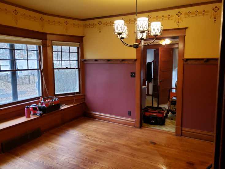 Building Photo - 1833 E 9th St