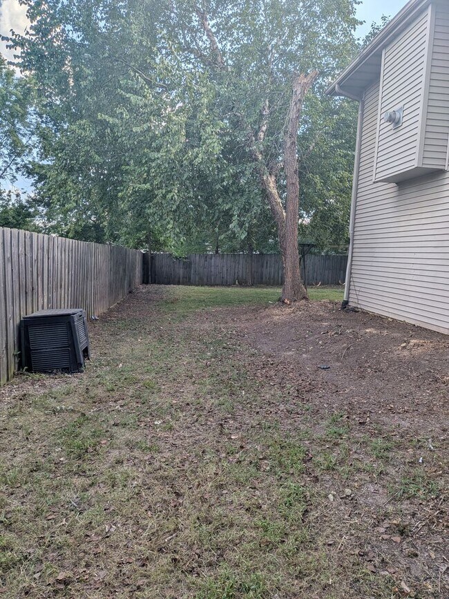 Building Photo - 4108 Cedar Crest Ln