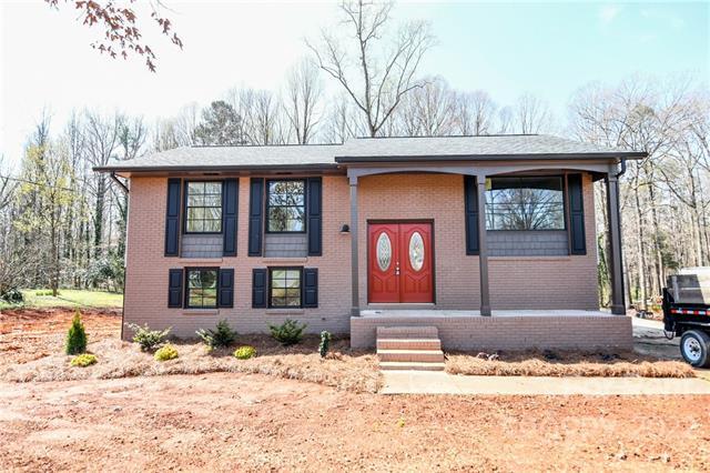 Building Photo - 9025 Longview Dr