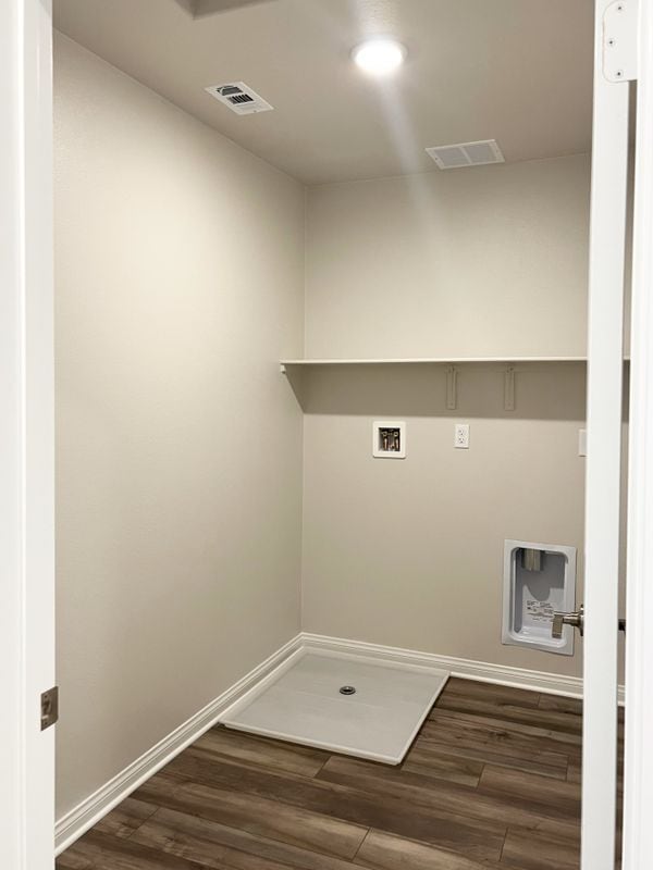 Building Photo - 9752 New Frst Ln