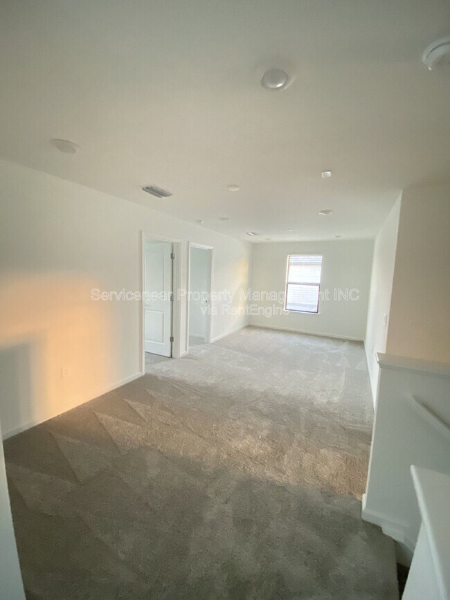 Building Photo - 6136 Baywood Ct