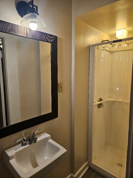 Building Photo - 120 W 5th Ave