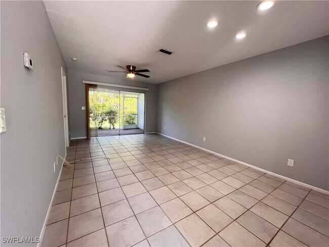 Building Photo - 1017 Pine Isle Ln