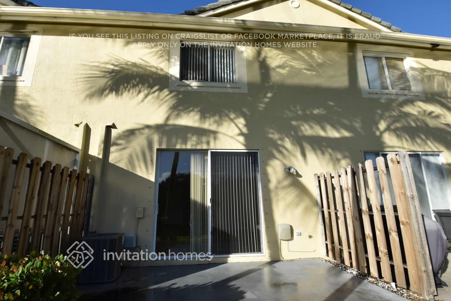 Building Photo - 2500 Cordoba Bend