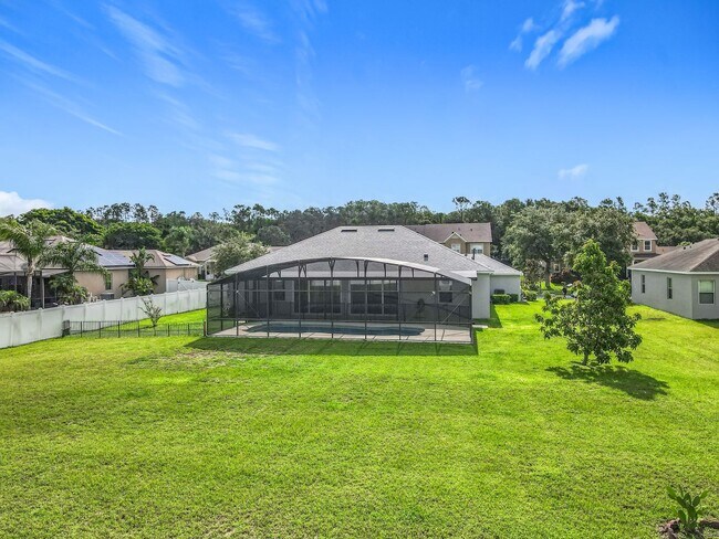Building Photo - Clermont Pool Home