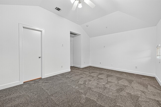 Building Photo - 2710 Hullsmith Dr