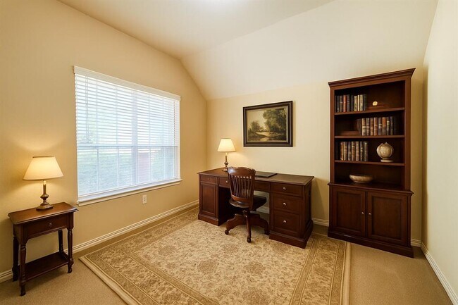 Building Photo - 23247 Dewflower Dr