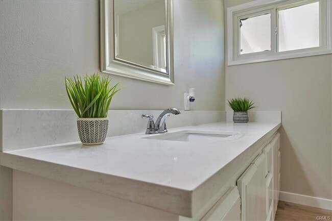 Building Photo - 786 Glenshaw Dr